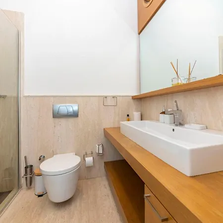 Apartamento Glorious Villa With Jacuzzi, Sauna And Private Pool In Bodrum, Mugla