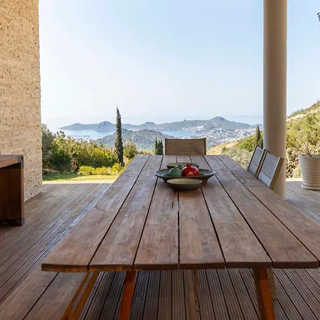 Glorious Villa With Jacuzzi, Sauna And Private Pool In Bodrum, Mugla Apartmán Yalıkavak