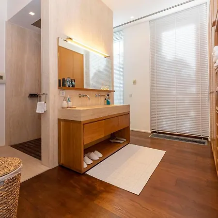 Apartmán Glorious Villa With Jacuzzi, Sauna And Private Pool In Bodrum, Mugla