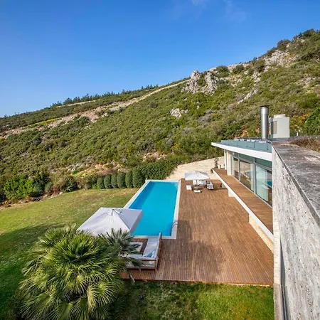 Glorious Villa With Jacuzzi, Sauna And Private Pool In Bodrum, Mugla Apartmán